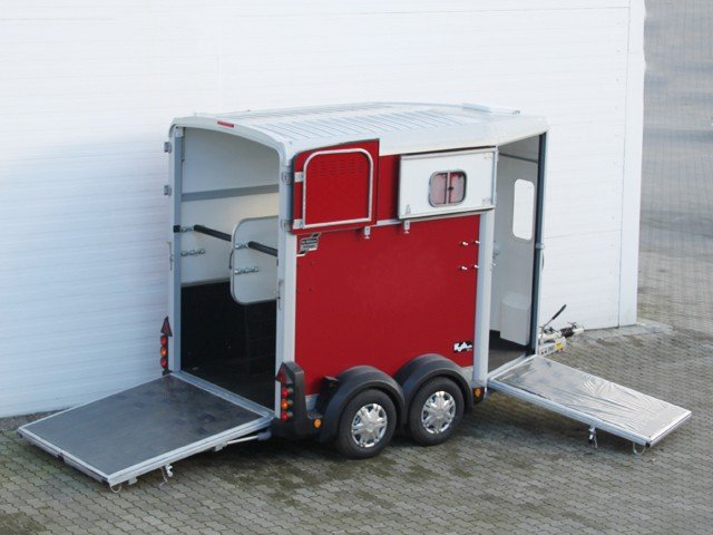 Ifor Williams Pferdeanhänger HB506|Frontausstieg|rot-Neu