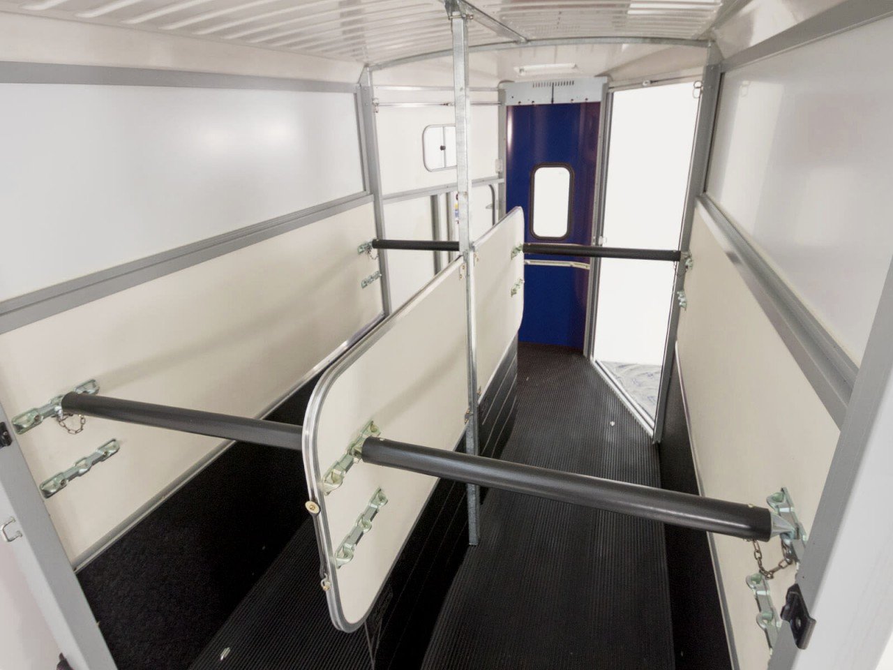 Ifor Williams Pferdeanhänger HB511|Heckklappen-Türkombination|blau-Neu - Image 12