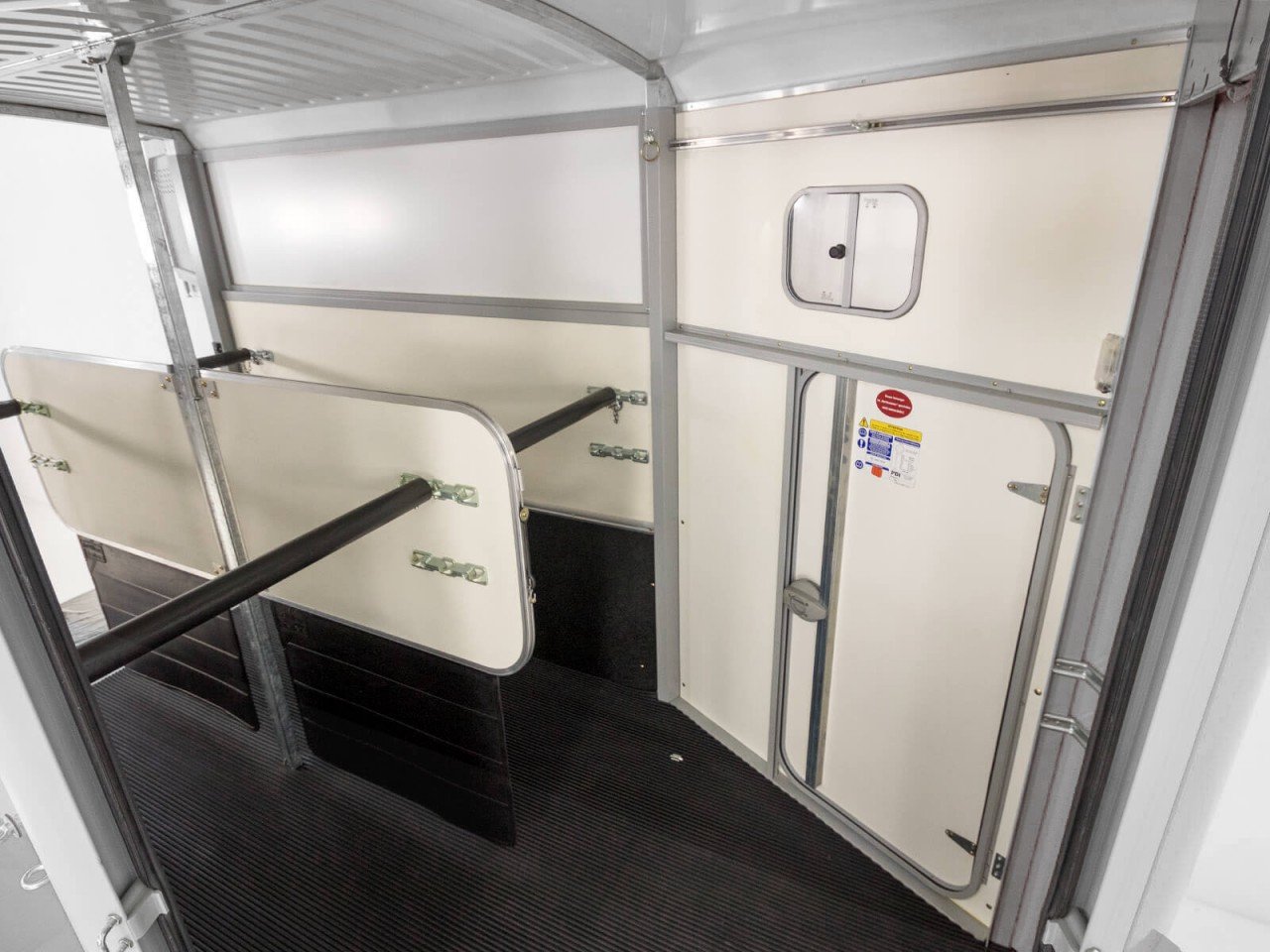 Ifor Williams Pferdeanhänger HB511|Heckklappen-Türkombination|silber-Neu - Image 13