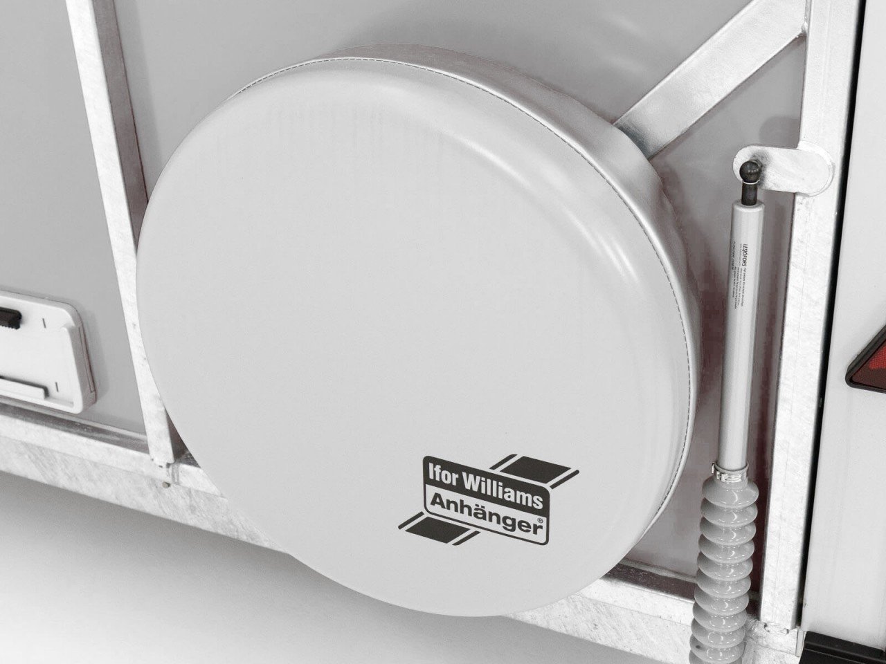 Ifor Williams Pferdeanhänger HB511|Sattelkammer|schwarz-Neu - Image 6