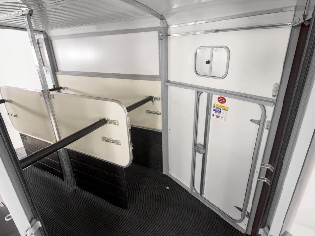 Ifor Williams Pferdeanhänger HB511|anthrazit|Frontausstieg-Neu - Image 12