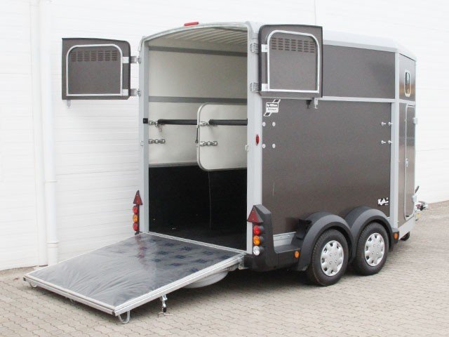 Ifor Williams Pferdeanhänger HB511|Sattelkammer|anthrazit-Neu - Image 9