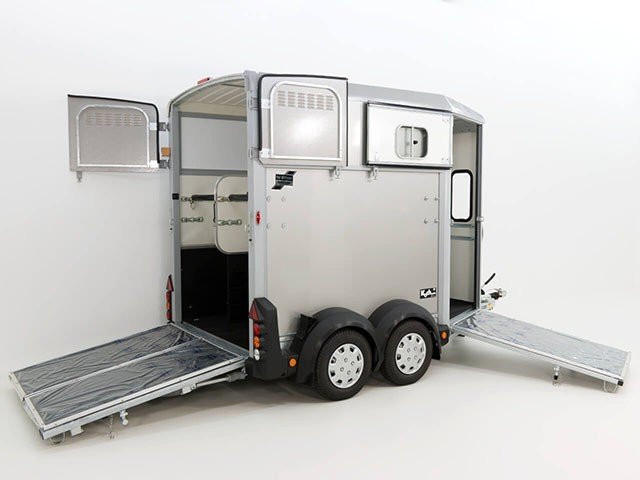Ifor Williams Pferdeanhänger HB506|Frontausstieg|Klappenkombi|silber-Neu